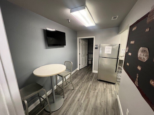 More Photos Of 1002 Medical Dr, Killeen Office For Lease