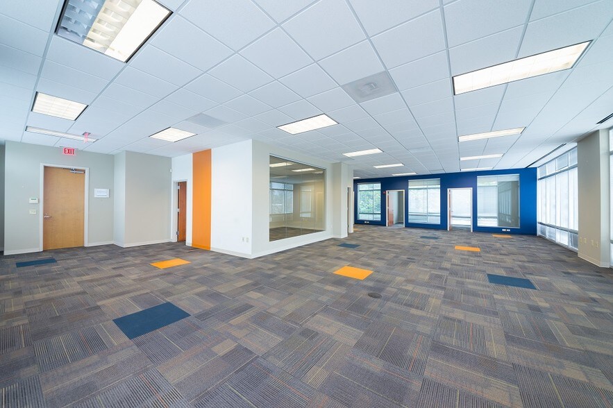 More Photos Of 5448 Spalding Dr, Norcross Medical For Lease