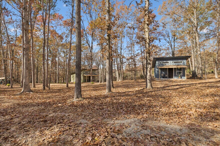 More Photos Of 3158 Summertown Hwy, Summertown Hotel For Sale