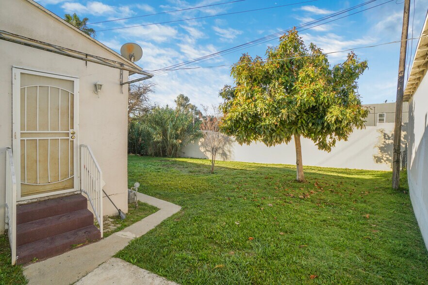 More Photos Of 335-339 Centinela & 434 Warren Ln ave, Inglewood Land For Sale