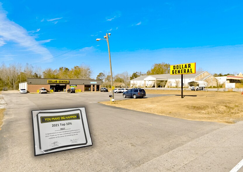 More Photos Of 769 Snow Rd N, Mobile Storefront For Sale