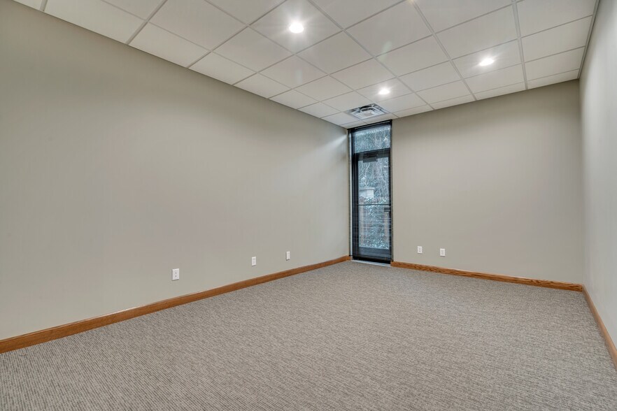 More Photos Of 699 E South Temple, Salt Lake City Medical For Lease