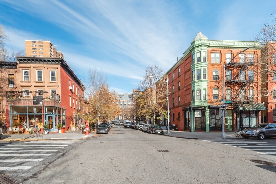 More Photos Of 293 Grand Ave, Brooklyn Apartments For Sale