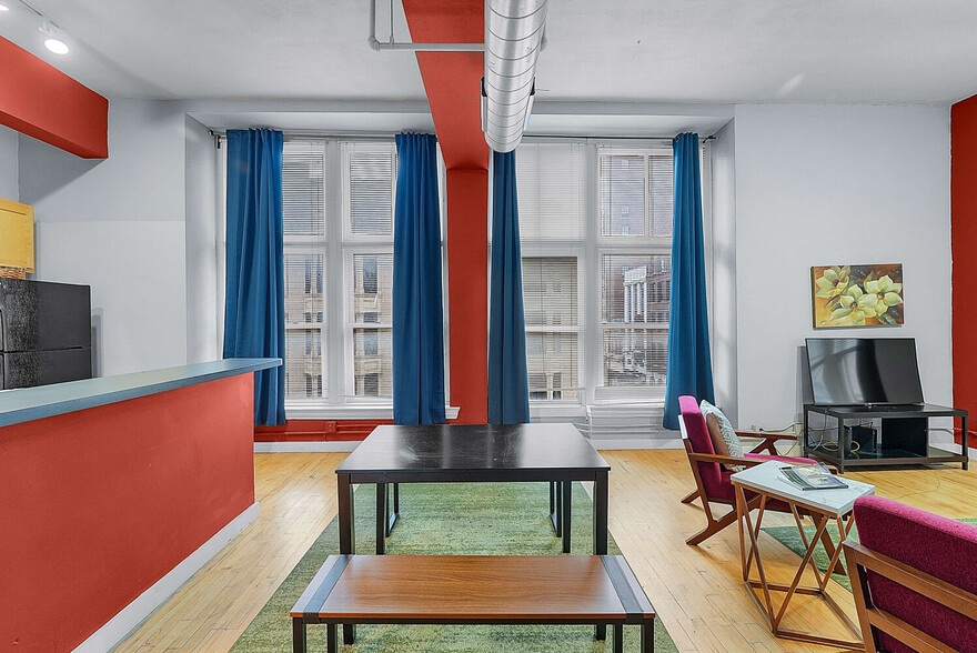 More Photos Of , Saint Louis Multifamily For Sale