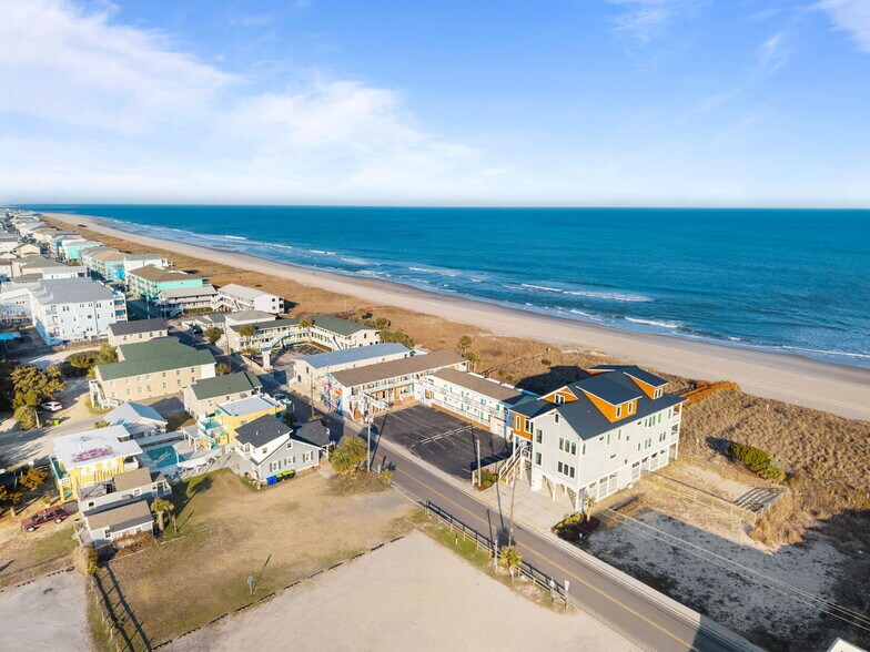 More Photos Of 312 Carolina Beach Ave N, Carolina Beach Office For Sale