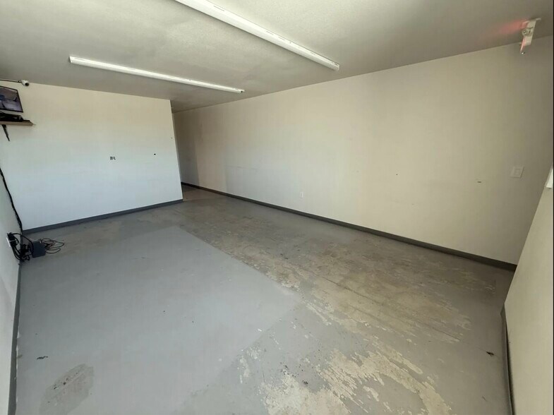 More Photos Of , Seguin Industrial For Sale