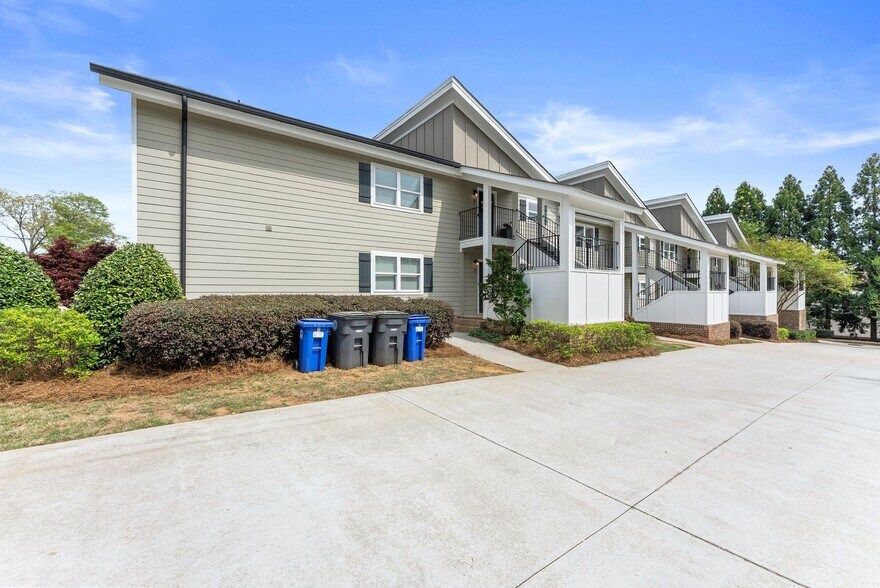 More Photos Of 535 Forrest Ave, Gainesville Apartments For Sale