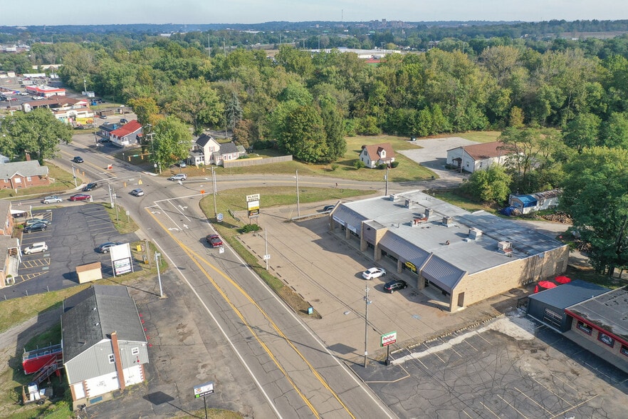 More Photos Of 2700-2728 Cleveland Ave SW, Canton General Retail For Sale