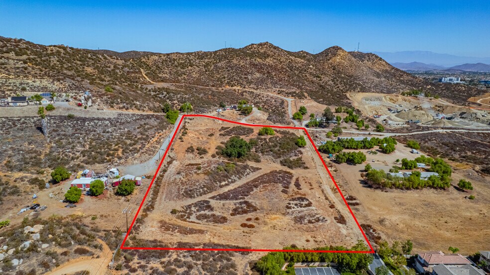 More Photos Of 0 Linnel Ln, Murrieta Land For Sale