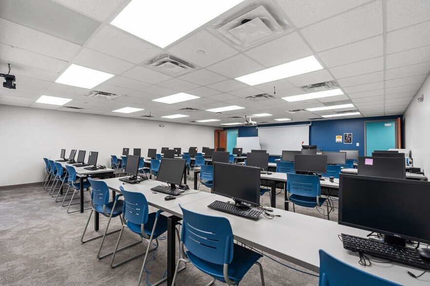 More Photos Of 1411 W Main St, League City Schools For Sale