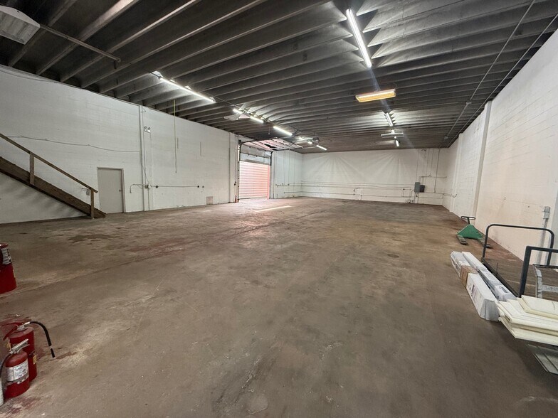 More Photos Of 2095 Silver Star Rd, Titusville Industrial For Sale