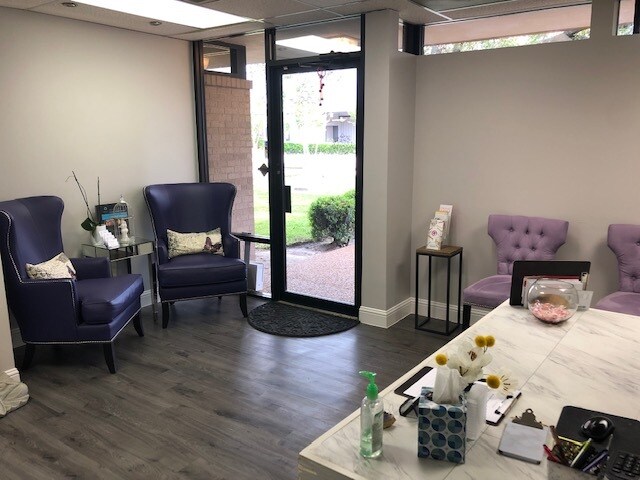 More Photos Of 1416 Campbell Rd, Houston Medical For Lease