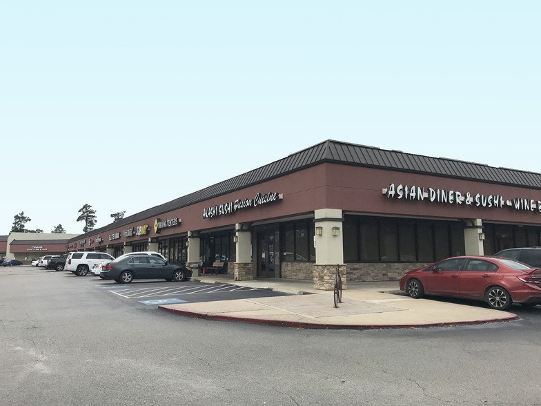 Primary Photo Of 2213-2273 Northpark Dr, Kingwood Unknown For Lease