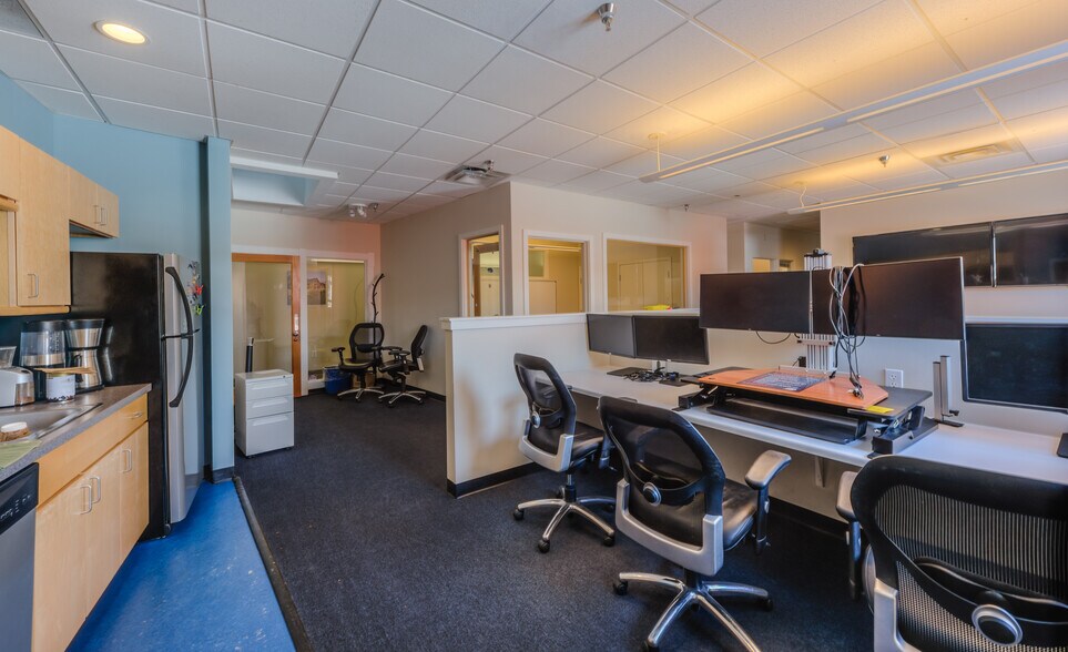 More Photos Of 1731 15th St, Boulder Office For Lease