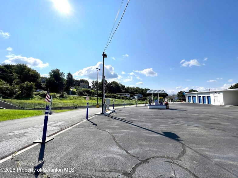More Photos Of 30 Sturges Rd, Peckville Carwash For Sale