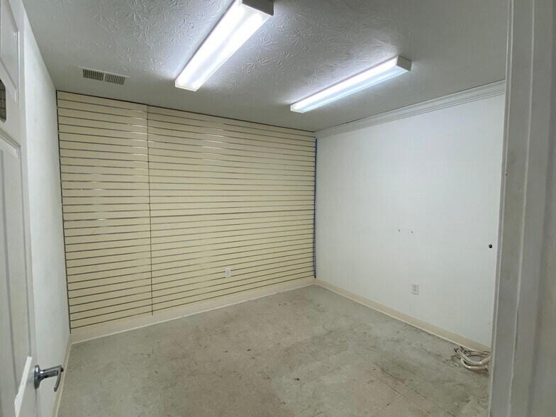 More Photos Of 10070 Us Highway 1 S, Saint Augustine Freestanding For Sale