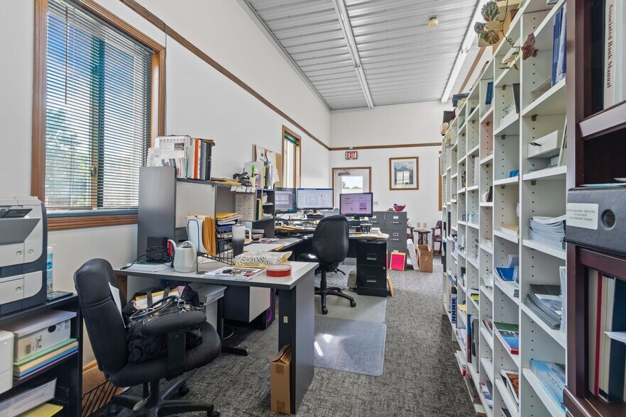 More Photos Of N7658 County Highway WH, Taycheedah Manufacturing For Sale