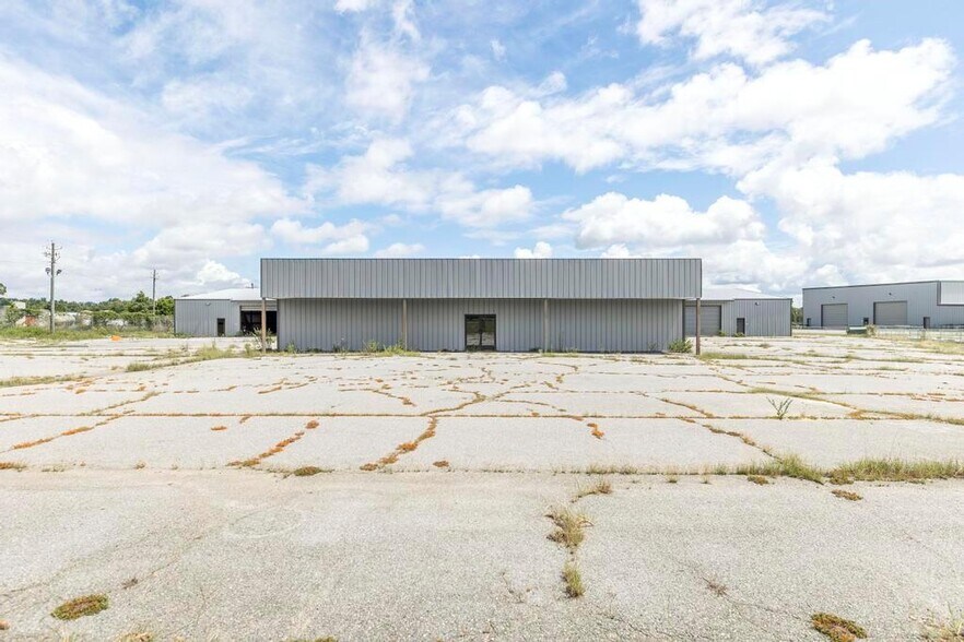 More Photos Of 530 Soperton Ave, Dublin Warehouse For Lease