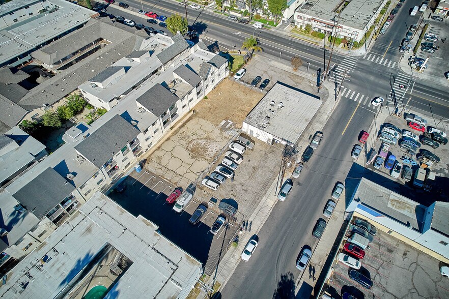 More Photos Of 20304 Saticoy St, Winnetka Land For Sale