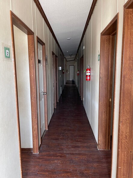 More Photos Of 434 Urenda Loop, Carrizo Springs Apartments For Sale