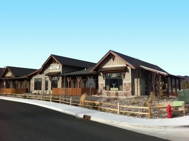 More Photos Of 95 Foothill Dr, Reno Unknown For Lease