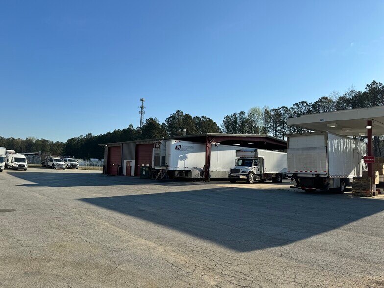 More Photos Of 43 Bellamy Ct, Stockbridge Warehouse For Lease