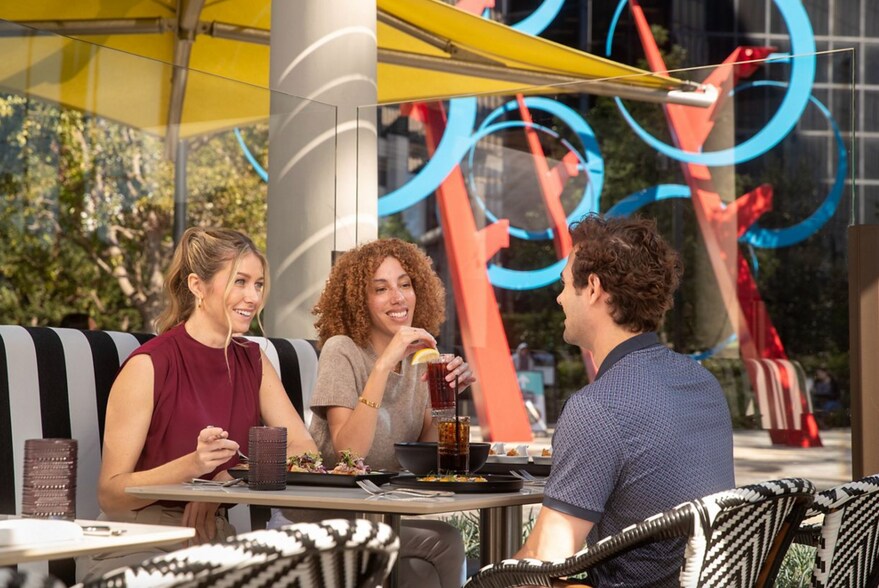 More Photos Of 18200 Von Karman Ave, Irvine Office For Lease