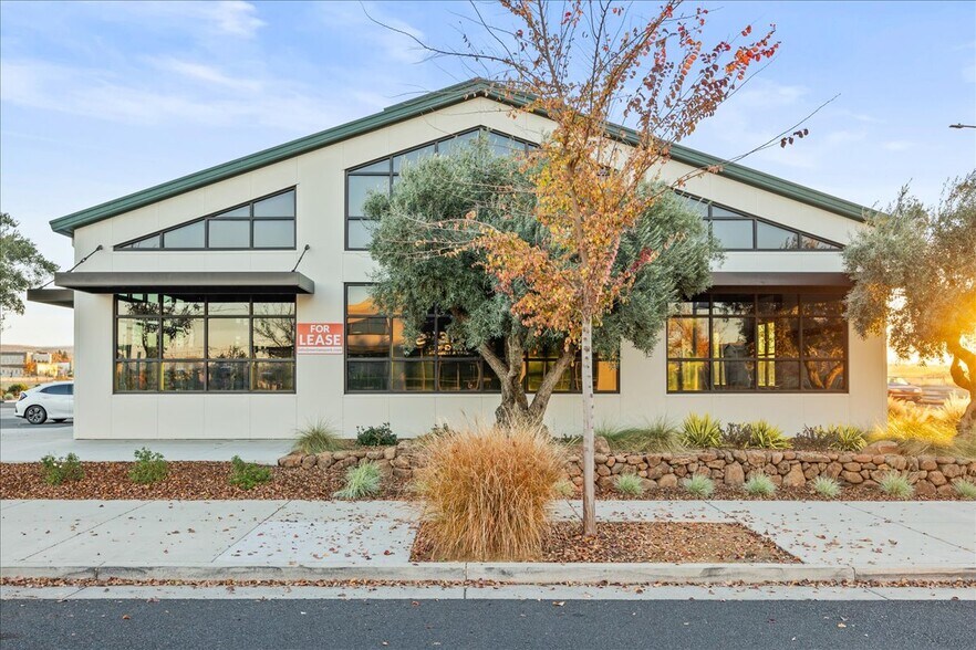 More Photos Of 1998 Alcott Ave, Chico General Retail For Lease