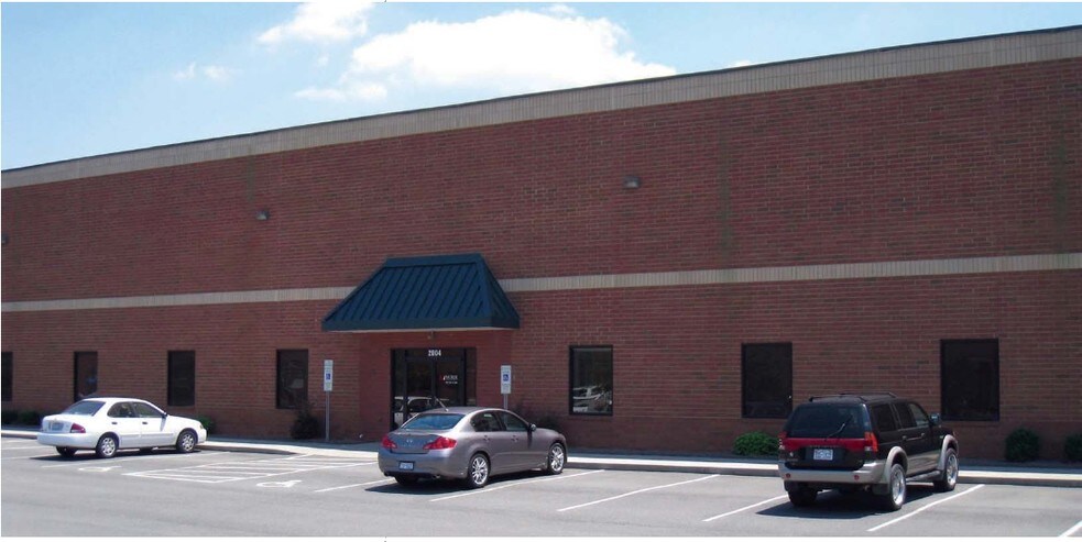 More Photos Of 2004 Van Buren Ave, Indian Trail Warehouse For Lease