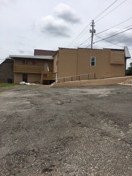 More Photos Of 532 Main St, Wintersville Freestanding For Lease