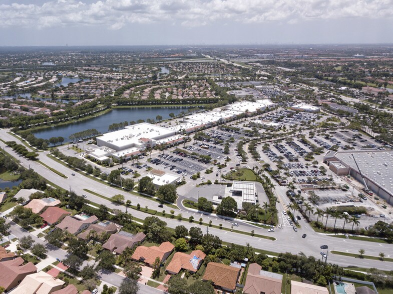 More Photos Of 15801-15999 Pines Blvd, Pembroke Pines Unknown For Lease