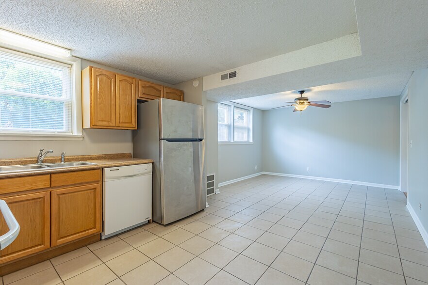 More Photos Of 4299 Sweden Dr, Hermitage Multifamily For Sale