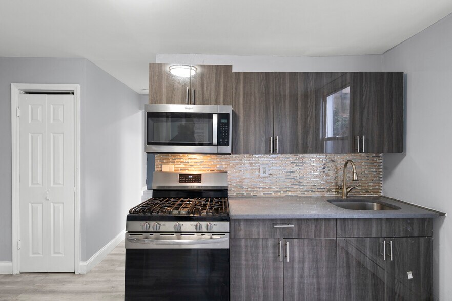 More Photos Of 32 Van Cortlandt Ave, Yonkers Apartments For Sale