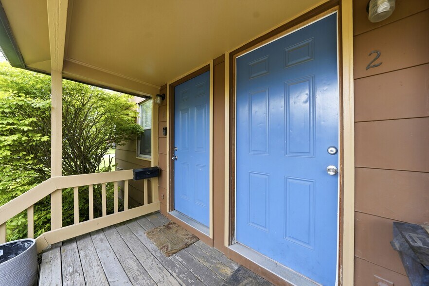 More Photos Of 55 Washington St, Lockport Apartments For Sale