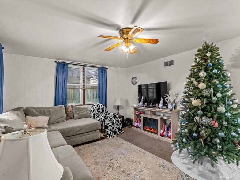 More Photos Of N9090 Dairyland Dr, Cleveland Industrial For Sale