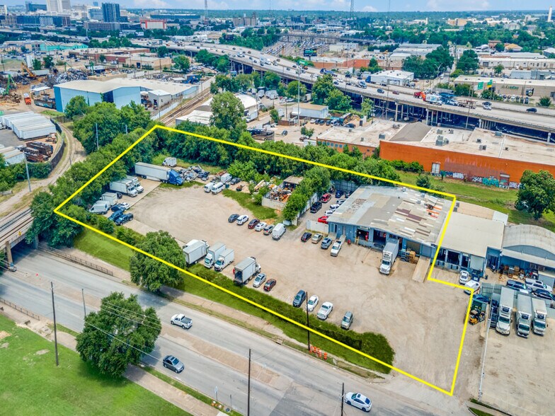 More Photos Of 2424 S Cesar Chavez Blvd, Dallas Refrigeration Cold Storage For Sale