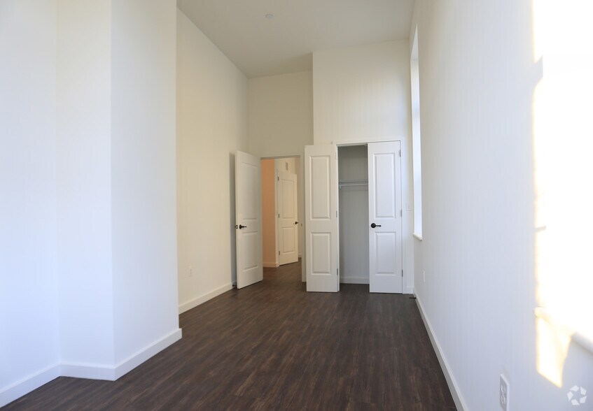 More Photos Of 2 Mill St, Yonkers Apartments For Sale