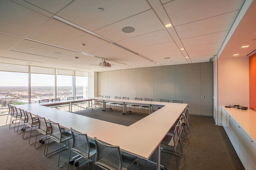 More Photos Of 170 Century Square Dr, College Station Unknown For Lease