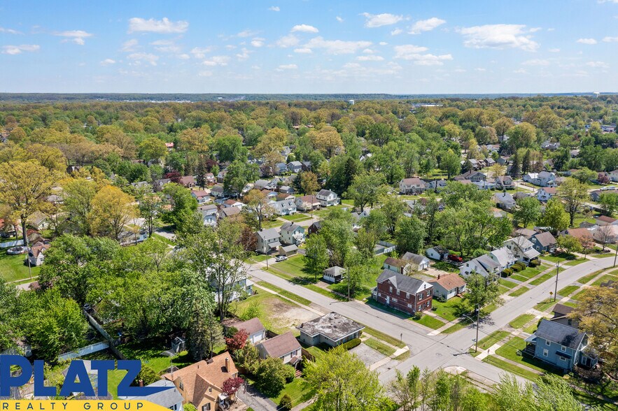 More Photos Of 615 SE Belvedere Ave, Warren General Retail For Sale