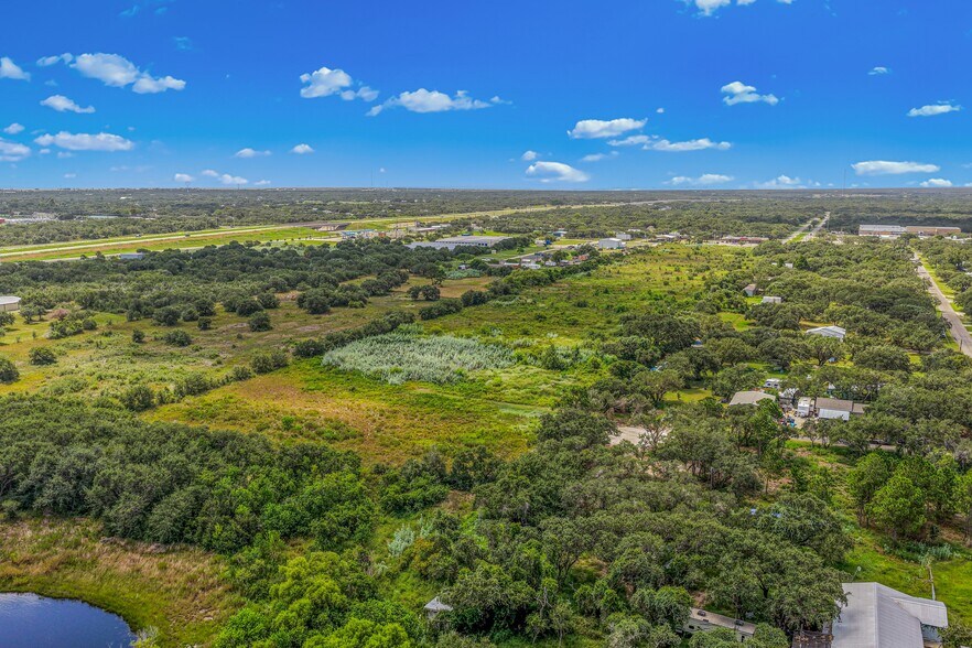More Photos Of 2020 Market st, Rockport Land For Sale