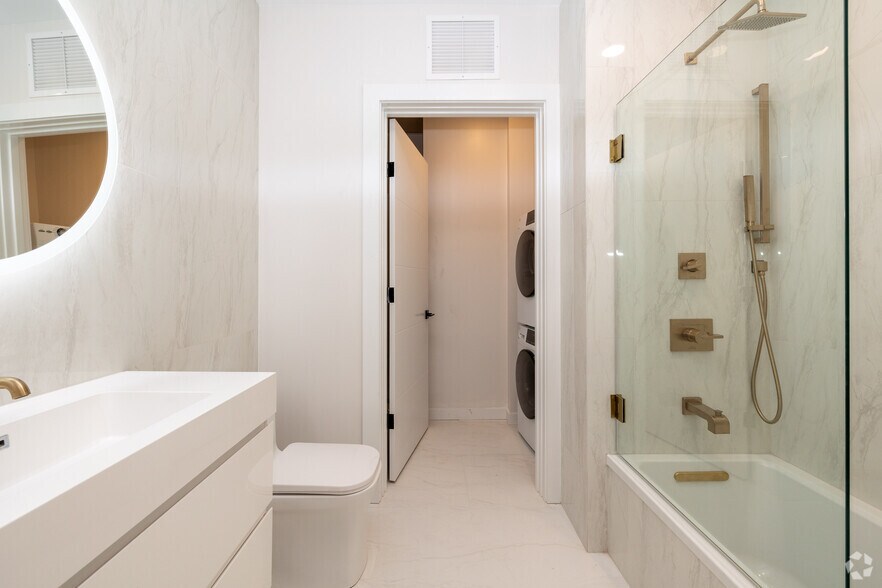 More Photos Of 215 Border St, East Boston Apartments For Lease