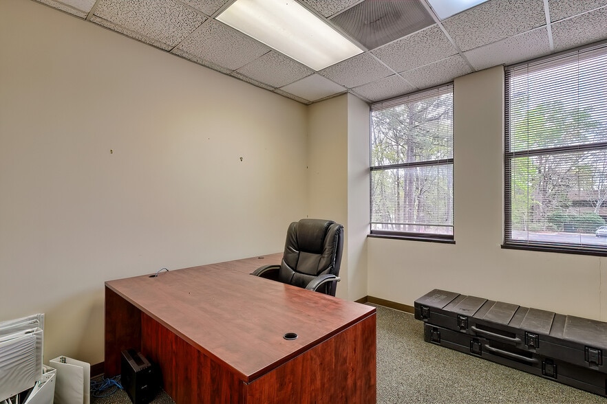 More Photos Of 13 Harbison Way, Columbia Medical For Sale