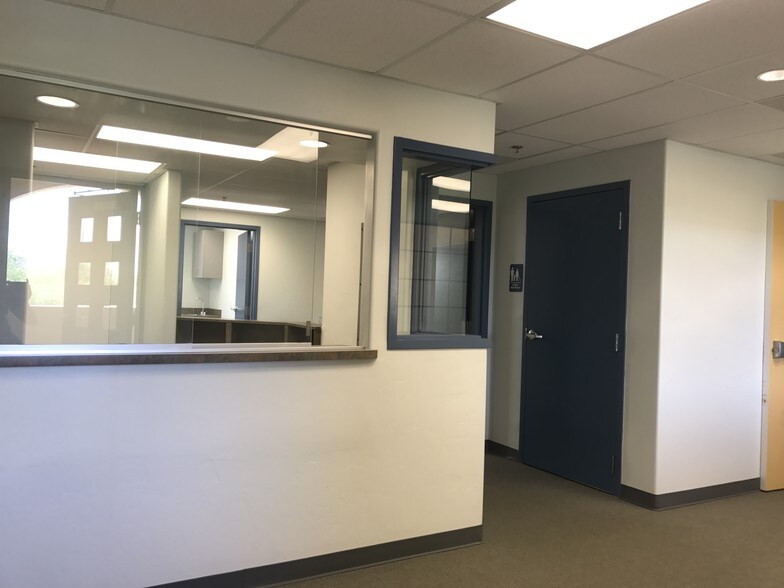 More Photos Of 1310 W St Marys Rd, Tucson Medical For Lease