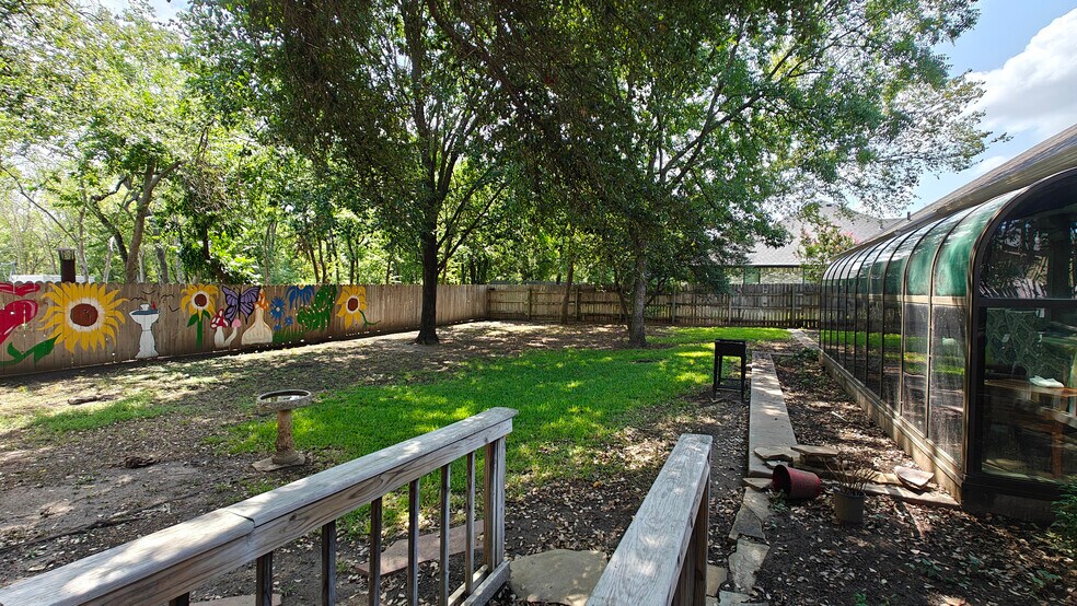 More Photos Of 123 Madera Ct, Keller Assisted Living For Sale