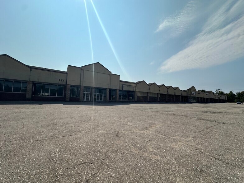 More Photos Of 2161-2259 W Vienna Rd, Clio Unknown For Lease