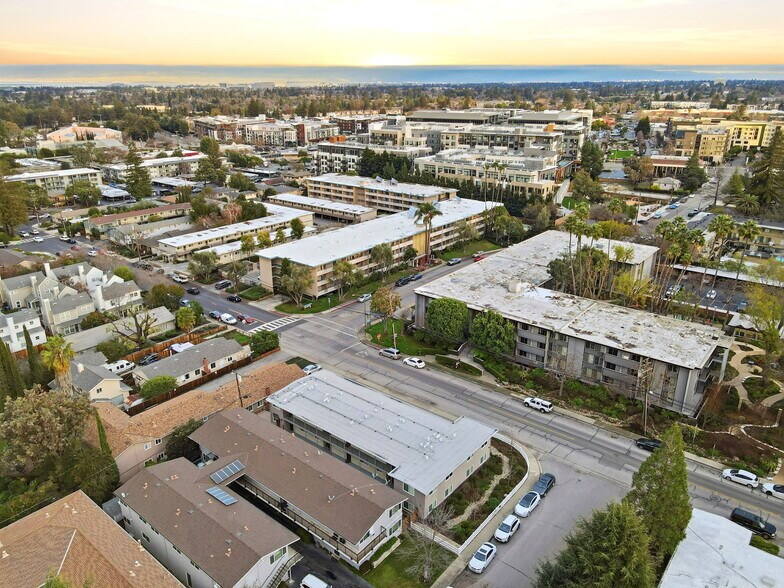 More Photos Of 470 Del Medio Ave, Mountain View Apartments For Sale