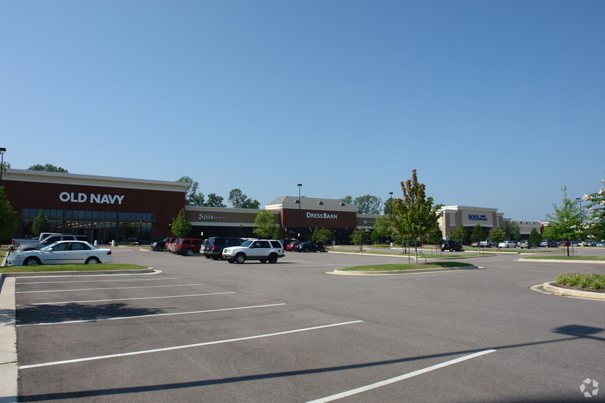 Primary Photo Of Houston Levee Rd @ E. Shelby Drive, Collierville Unknown For Lease