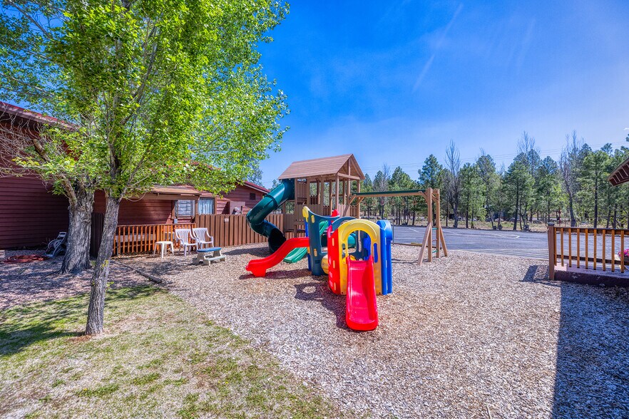 More Photos Of 5829 Buck Springs Rd, Pinetop Hotel For Sale
