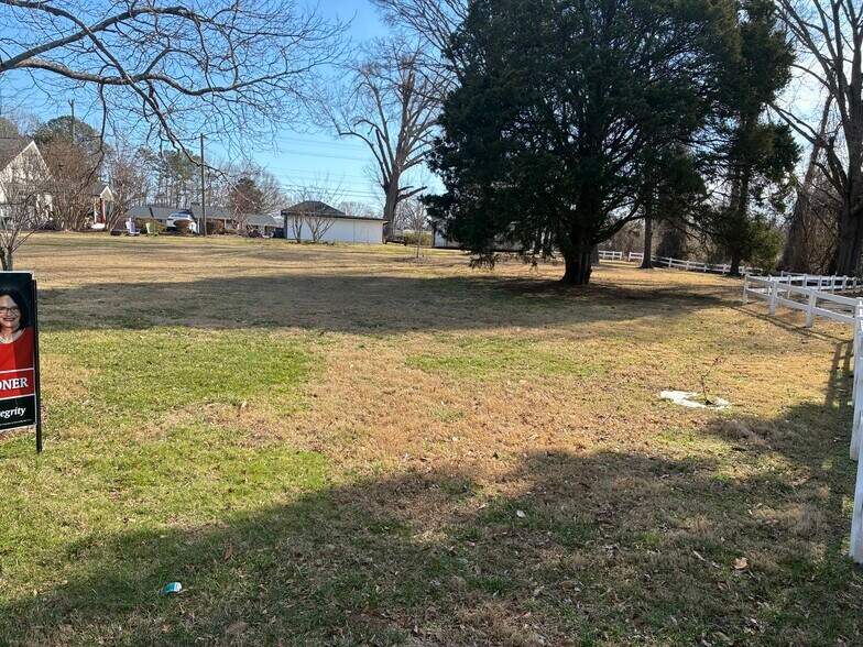 More Photos Of 1417 Davis Park Rd, Gastonia Land For Sale