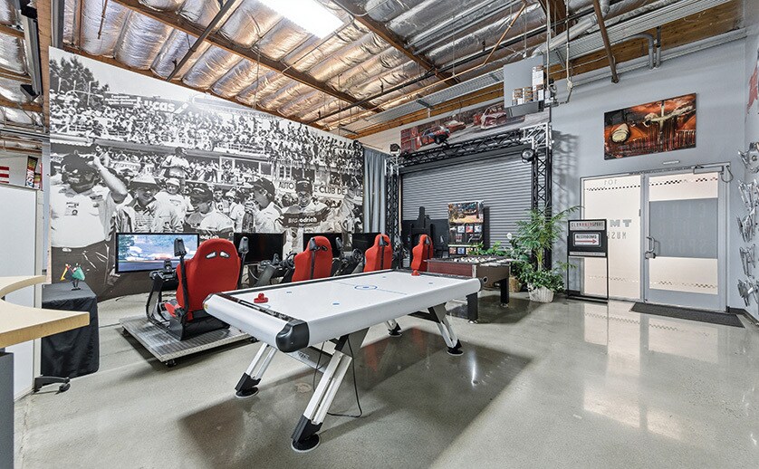 More Photos Of 521 Charcot Ave, San Jose Showroom For Sale